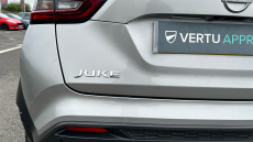 Nissan Juke 1.0 DiG-T 114 N-Connecta 5dr Petrol Hatchback